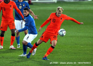 Donny van de Beek
